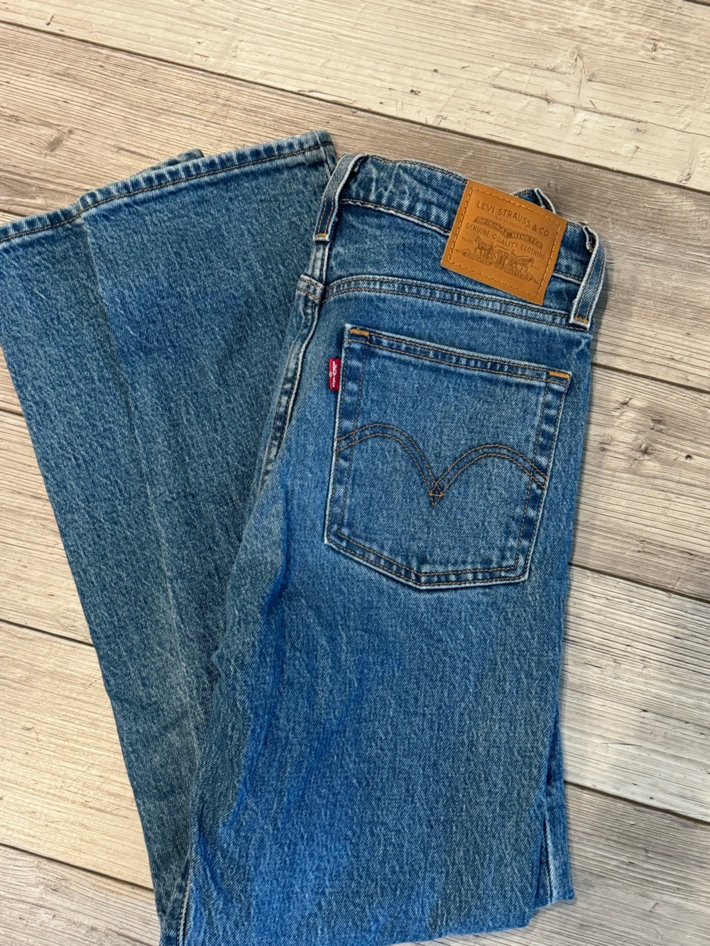 Levi's Women's Blue Straight Jeans